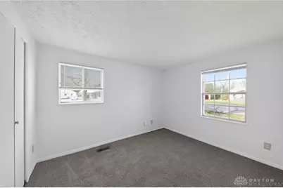 1046 Primrose Drive, West Carrollton, OH 45449 - Photo 15