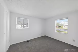 1046 Primrose Dr, West Carrollton, OH 45449 - Photo 15