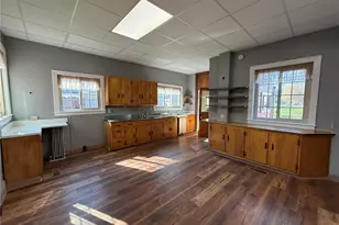 19 E Dayton St, West Alexandria, OH 45381 - Photo 17