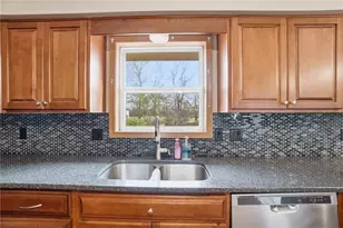 4248 Powell Rd, Huber Heights, OH 45424 - Photo 21