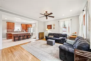 523 S Detroit St, Xenia, OH 45385 - Photo 7