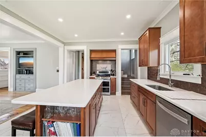 523 S Detroit Street, Xenia, OH 45385 - Photo 13