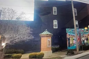 121 Valley St, Dayton, OH 45404 - Photo 1