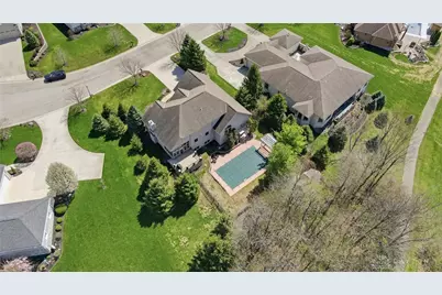 713 Stone Hollow Place, Bellefontaine, OH 43311 - Photo 7