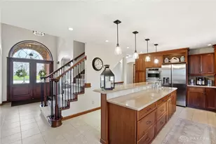 713 Stone Hollow Pl, Bellefontaine, OH 43311 - Photo 17