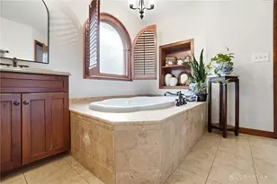 713 Stone Hollow Pl, Bellefontaine, OH 43311 - Photo 35