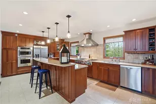 713 Stone Hollow Pl, Bellefontaine, OH 43311 - Photo 11