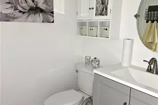 528 Adrian Ct, Brookville, OH 45309 - Photo 9