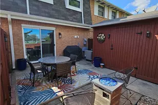 528 Adrian Ct, Brookville, OH 45309 - Photo 17