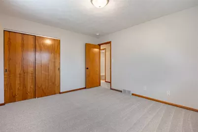 804 Lovetta Drive, Kettering, OH 45429 - Photo 17