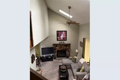 1060 Foxshire Place, Dayton, OH 45458 - Photo 9