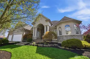 2639 Britannia Ct, Beavercreek Twp, OH 45385 - Photo 7