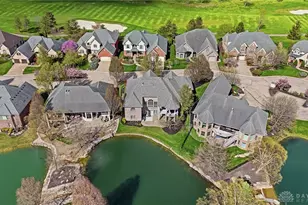 2639 Britannia Ct, Beavercreek Twp, OH 45385 - Photo 3