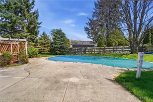 9964 Hummingbird Way, Dayton, OH 45458 - Photo 49