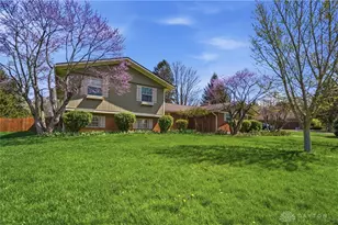 9964 Hummingbird Way, Dayton, OH 45458 - Photo 5