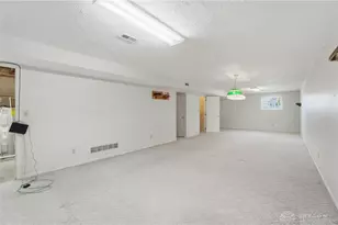 9964 Hummingbird Way, Dayton, OH 45458 - Photo 45