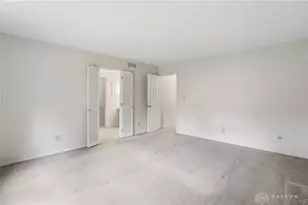 9964 Hummingbird Way, Dayton, OH 45458 - Photo 31