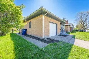 1708 Brookhollow Dr, Springfield, OH 45504 - Photo 7