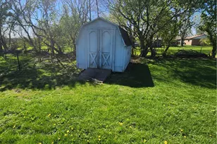 1262 Surface Rd, Eaton, OH 45320 - Photo 9