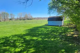 1262 Surface Rd, Eaton, OH 45320 - Photo 7