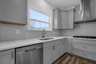 8705 Quietwood Ln, Cleves, OH 45002 - Photo 17