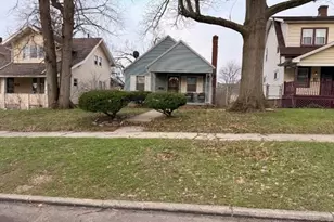 1127 Everett Dr, Dayton, OH 45402 - Photo 1