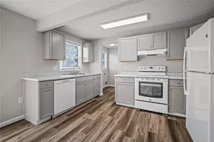 43 Greencliff Dr, Englewood, OH 45322 - Photo 7