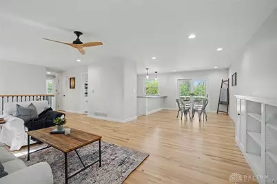 121 Woodfield Place, Centerville, OH 45459 - Photo 11