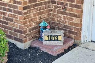 1013 Abington Pl, Springfield, OH 45503 - Photo 3