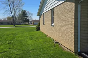 617 Wolf Rd, West Alexandria, OH 45381 - Photo 7