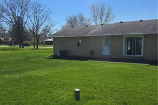 617 Wolf Rd, West Alexandria, OH 45381 - Photo 9