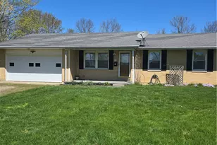 617 Wolf Rd, West Alexandria, OH 45381 - Photo 1