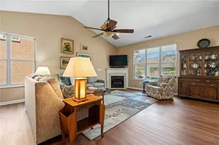 1377 Holes Creek Trace, Centerville, OH 45458 - Photo 17