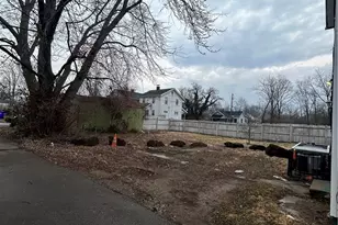 1713 Oakridge Dr, Dayton, OH 45417 - Photo 5