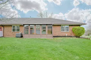 732 Grandview Dr, Springfield, OH 45503 - Photo 27