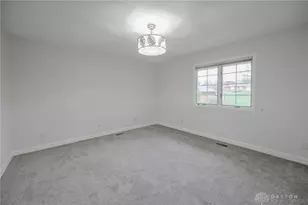 732 Grandview Dr, Springfield, OH 45503 - Photo 17