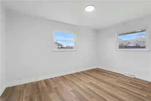 419 Falcon Dr, New Carlisle, OH 45344 - Photo 17