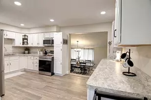 871 Marty Lee Ln, Carlisle, OH 45005 - Photo 7