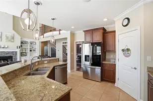 7596 Woodbridge Ct, Clearcreek Twp, OH 45066 - Photo 5