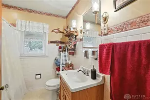 2064 Fairfield Pike, Springfield, OH 45502 - Photo 17