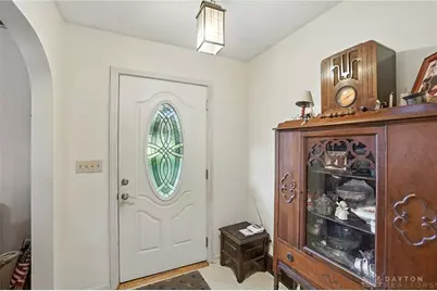 2064 Fairfield Pike, Springfield, OH 45502 - Photo 5