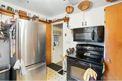 2064 Fairfield Pike, Springfield, OH 45502 - Photo 13