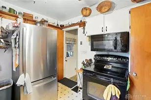 2064 Fairfield Pike, Springfield, OH 45502 - Photo 13