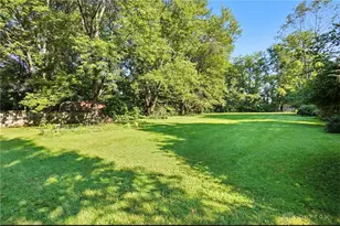 2064 Fairfield Pike, Springfield, OH 45502 - Photo 33