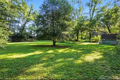 2064 Fairfield Pike, Springfield, OH 45502 - Photo 35