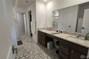 1702 Chevington Chase, Tipp City, OH 45371 - Photo 21