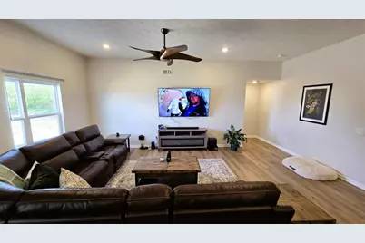 1702 Chevington Chase, Tipp City, OH 45371 - Photo 7