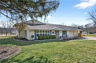 2292 Ivy Crest Dr, Bellbrook, OH 45305 - Photo 1