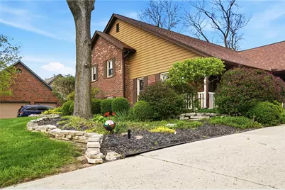 7052 Society Court, Butler Twp, OH 45414 - Photo 5