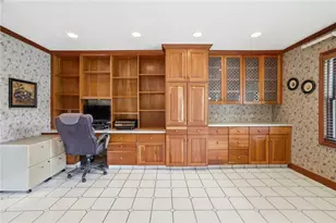 7052 Society Ct, Butler Twp, OH 45414 - Photo 21